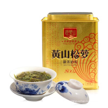 usine de thé vert de Chine sur la haute montagne avec la marque huangshan songluo
